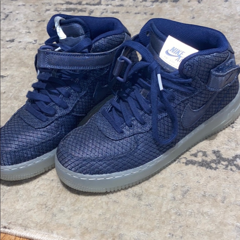 Nike Air Force ones high top